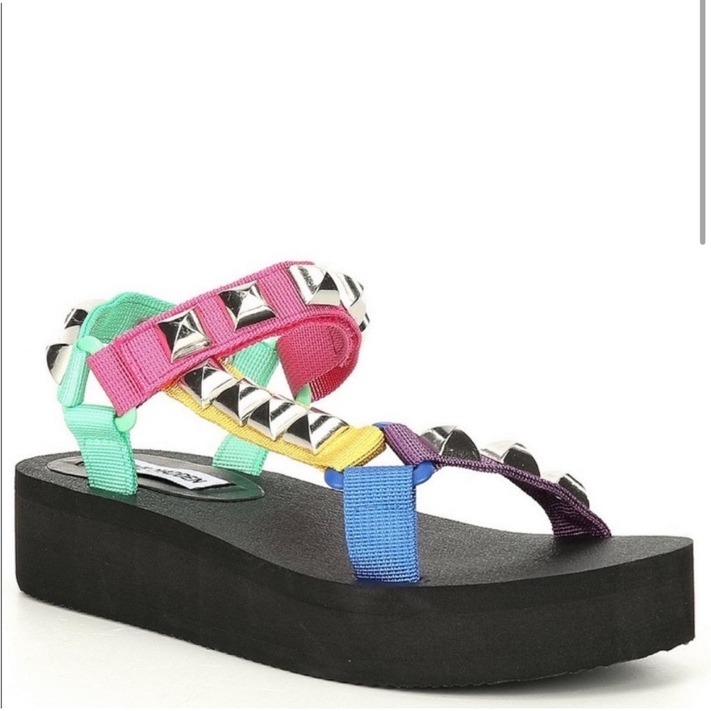 Steve Madden studded multi color sandals size 8.